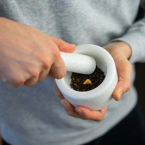 Almofariz de cozinha em mármore, branco, Ø 10 cm - 13