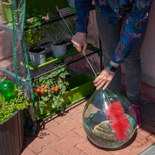 Escova pequena para lavar garrafões - 3