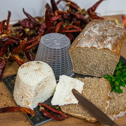 Forma para ricotta Ø 6,5 x 7,8 cm para 400 g - 5