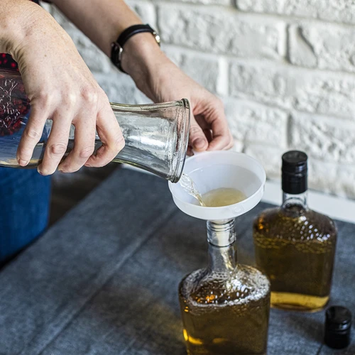 Funil de plástico Ø 10 cm - 5