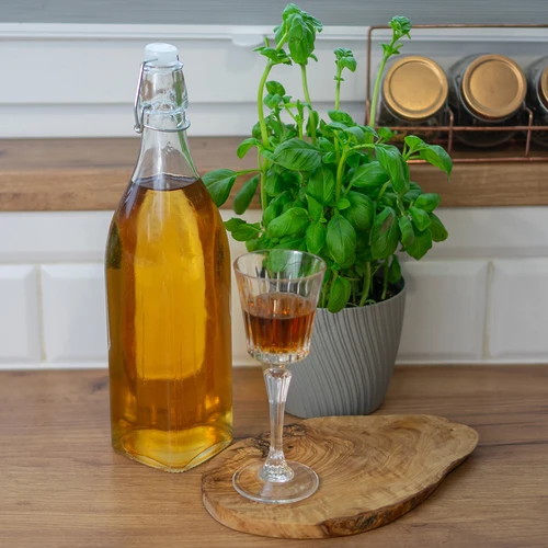 Garrafa 1 L com fecho hermético - quadrada - 3