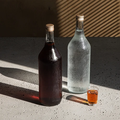 Garrafa de Mesa 1 L com tampa de rosca fi28 - 4 unidades - 7