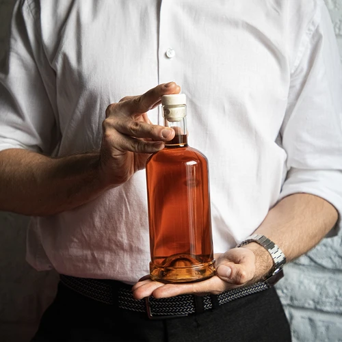 Garrafa Gabinetowa 0,5 L com rolha - 8