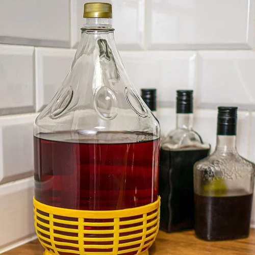 Gąsior Dama.5 L z zakrętką - 4