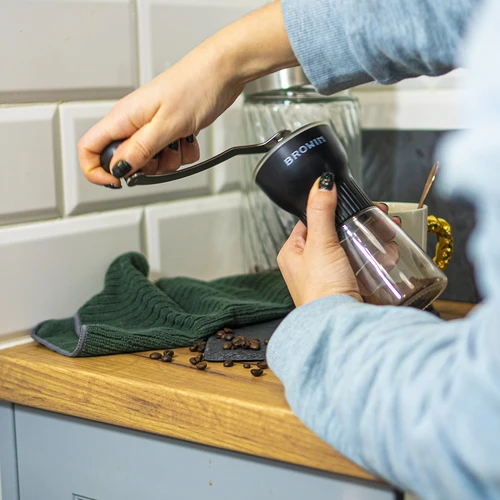 Moinho de café manual com ajuste de moagem - 11