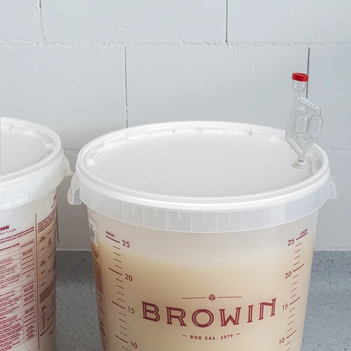 Recipiente de fermentação 30L com impressão, torneira e 3 tubos - 11