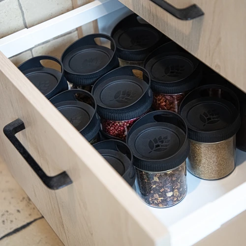 Recipiente de vidro de 350 ml, com tampa para pendurar - 8