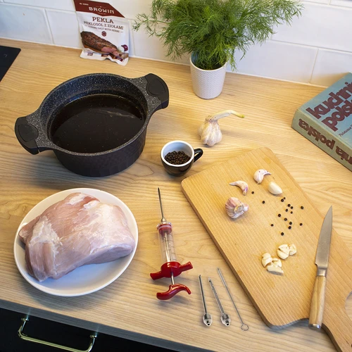 Seringa para carnes 30 ml + 3 agulhas + escovilhão - 10