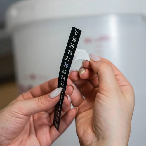 Termómetro de cristais líquidos (+16°C a +30°C) 13 cm - 4