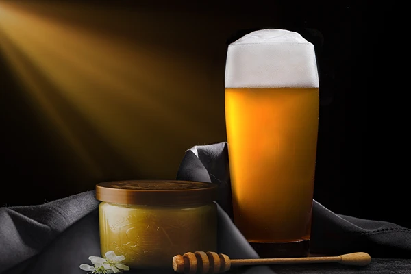 Cerveja de mel caseira