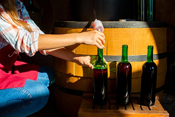 Como fazer vinho passo a passo?