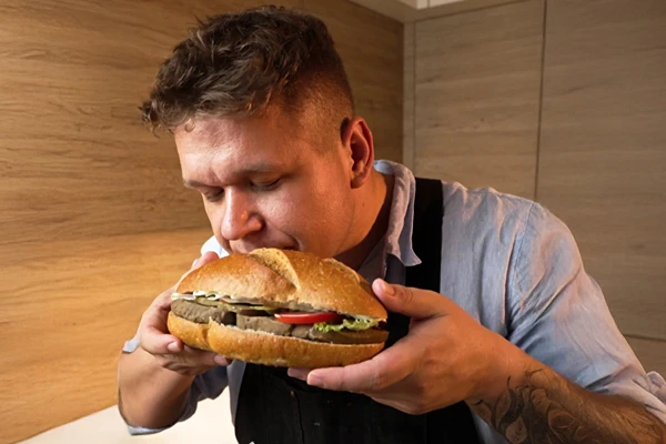 Patê vegano de grão-de-bico e cogumelos secos - receita simples no cozedor de fiambre