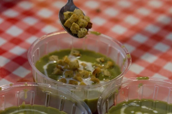 Sopa cremosa de espinafre