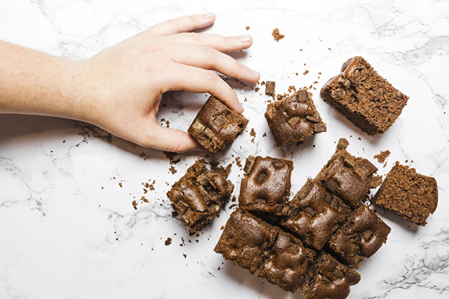 Browin Przepiśnik - Brownie - bolo de chocolate