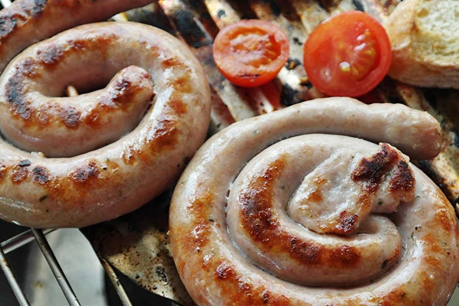 Salsicha caseira para grelhar